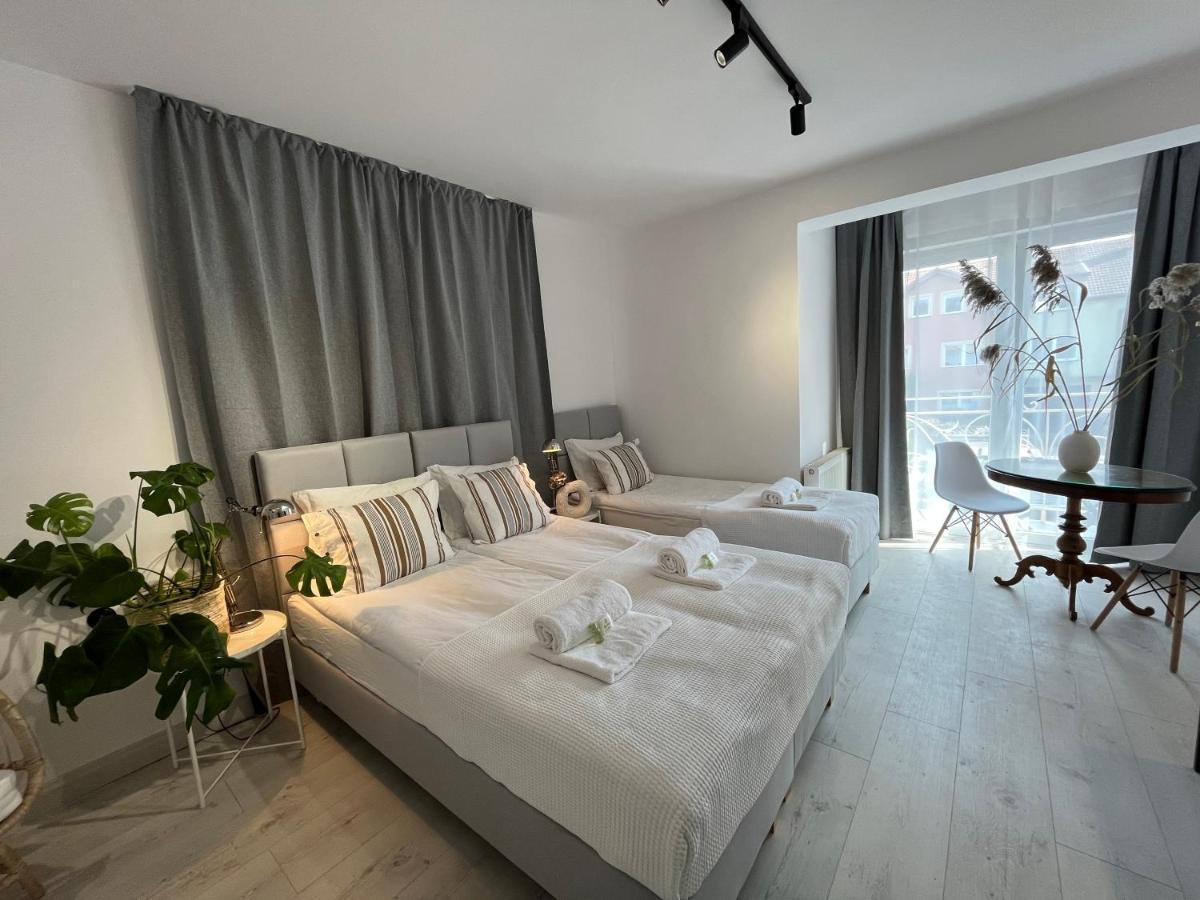 Bed and Breakfast Pod Roza Łeba Esterno foto