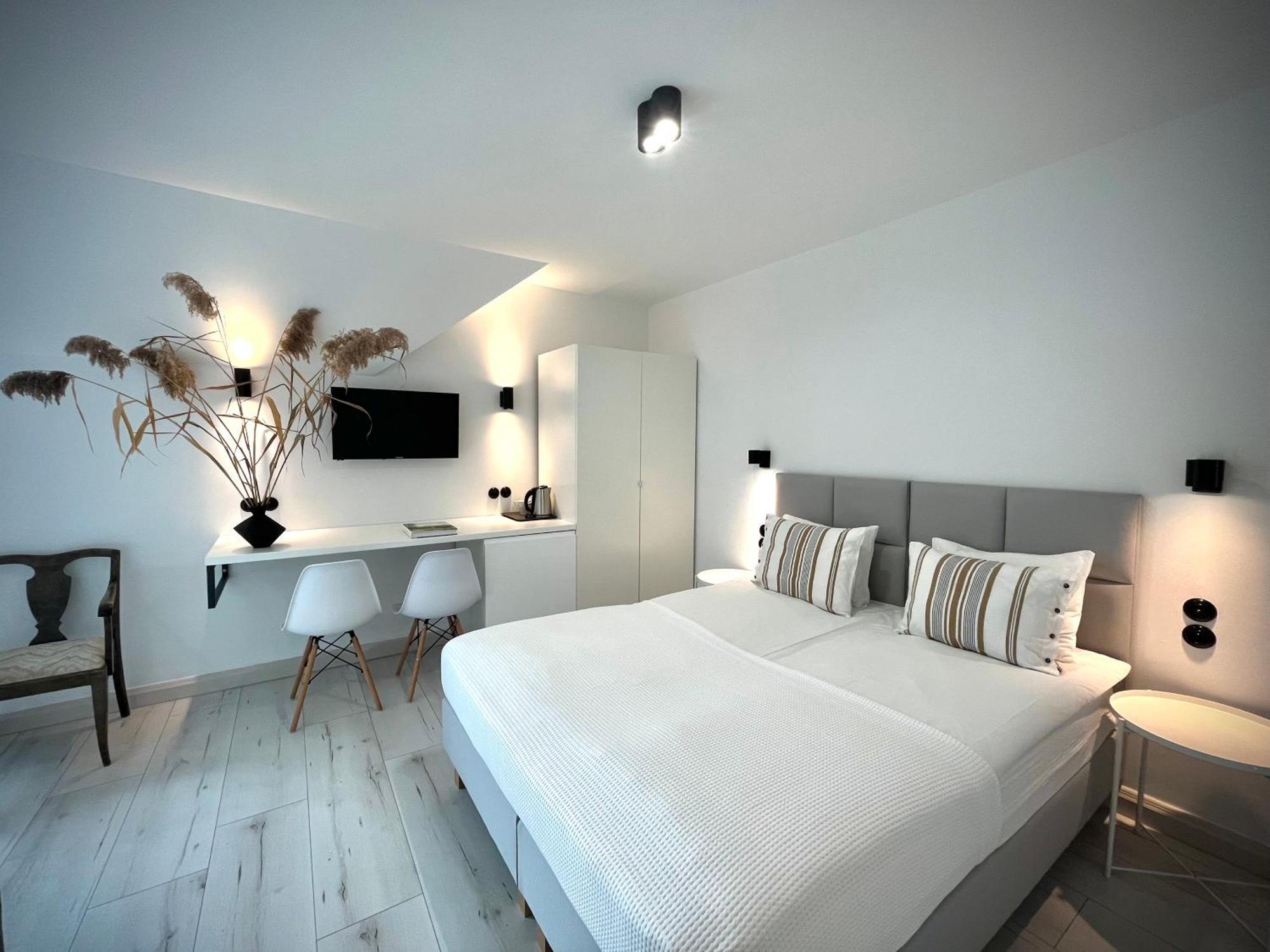 Bed and Breakfast Pod Roza Łeba Esterno foto